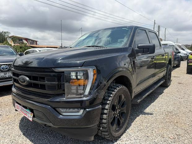 Ford F-150 LARIAT 2023 Black