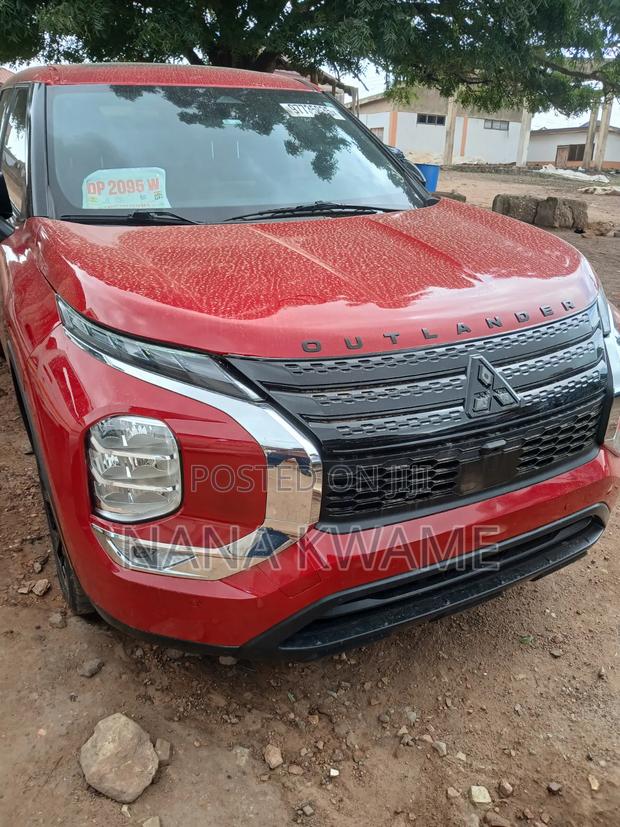 Mitsubishi Outlander Sport 2023 Red