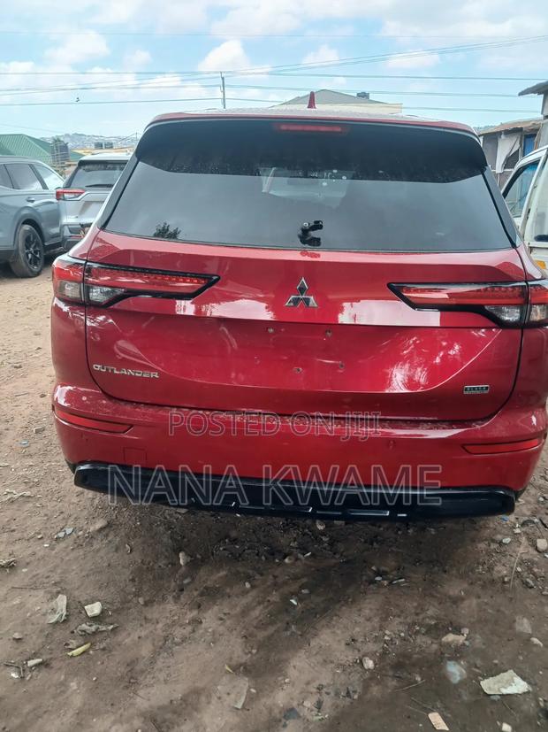 Mitsubishi Outlander Sport 2023 Red