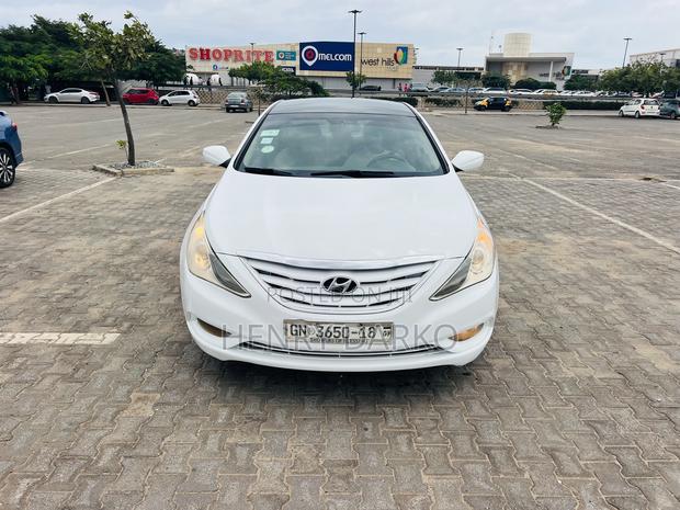 Hyundai Sonata 2012 White