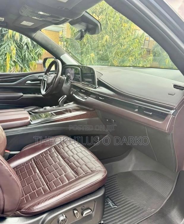 Cadillac Escalade 2023 Black