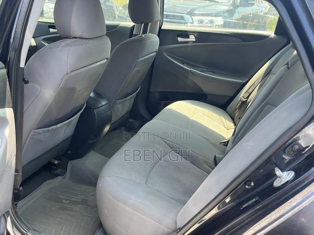 Hyundai Sonata Limited 2.0T Sedan (2.0L 4cyl 6A) 2012 Black