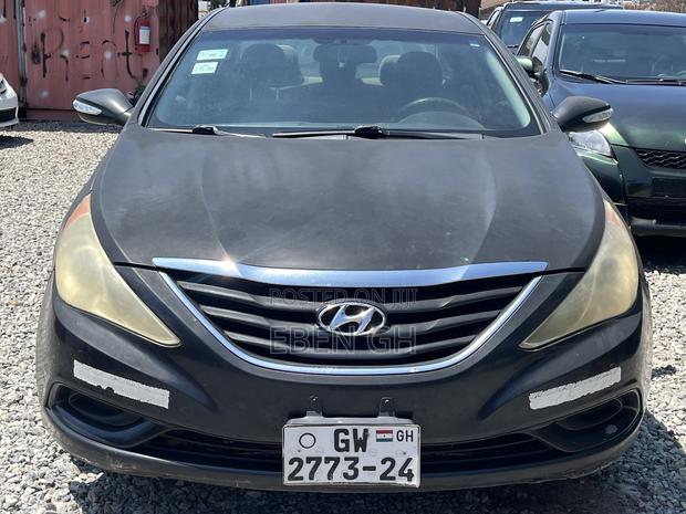 Hyundai Sonata Limited 2.0T Sedan (2.0L 4cyl 6A) 2012 Black