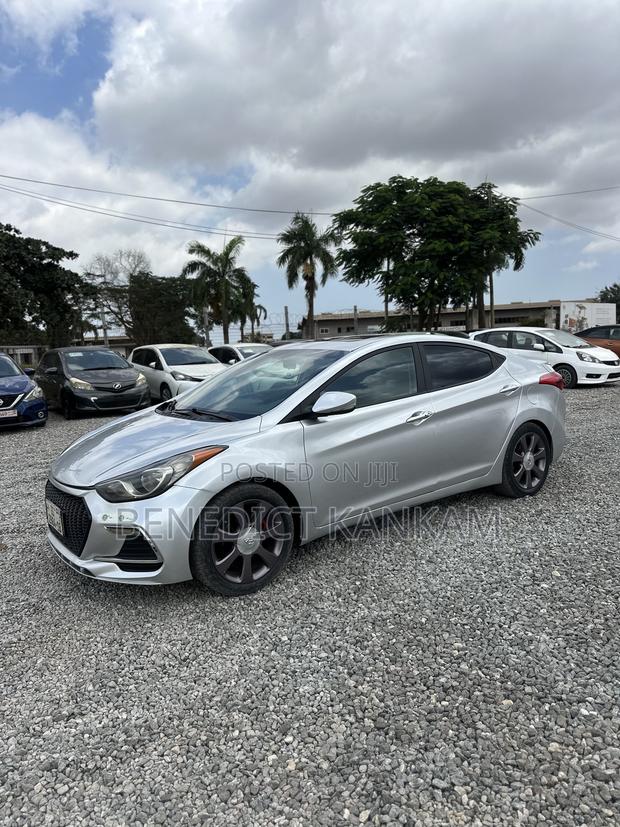 Hyundai Elantra Limited 2012 Silver