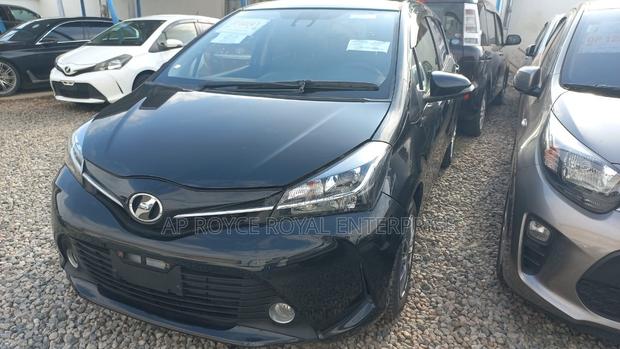 Toyota Vitz 1.3 FWD 3dr 2015 Black
