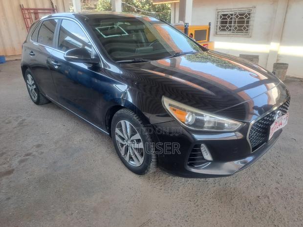 Hyundai Elantra 2019 Black