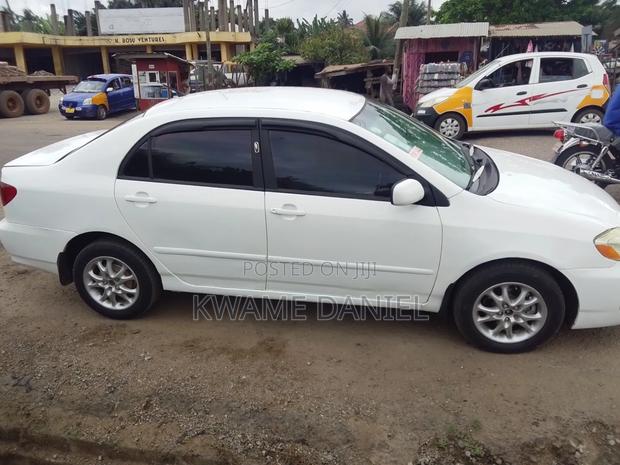 Toyota Corolla 2008 White