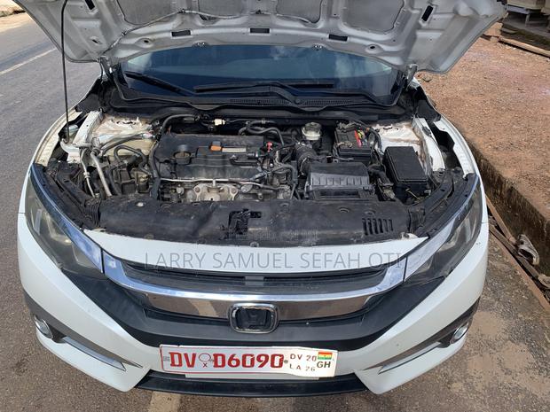 Honda Civic 2016 White