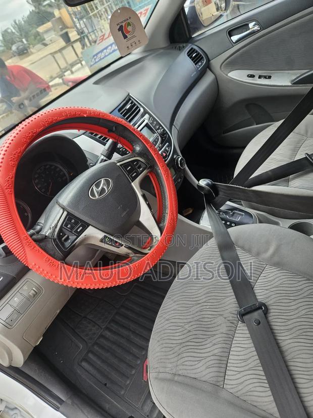 Hyundai Accent 2013 White