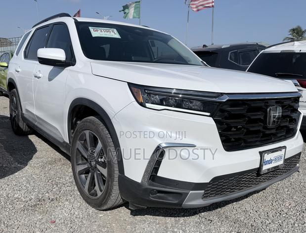 New Honda Pilot Touring+ AWD 2025 White