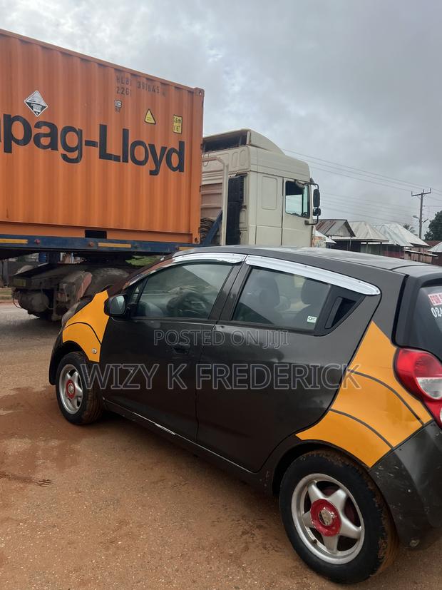 Chevrolet Spark 1LT 2013 Black