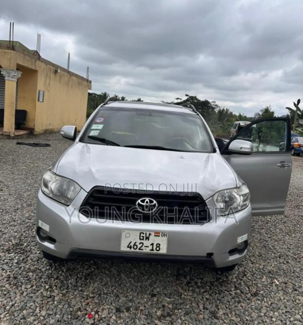 Toyota Highlander 2013 Silver