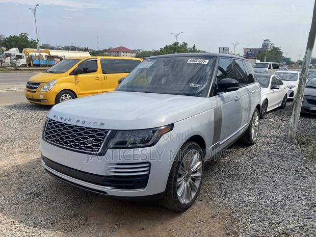 Land Rover Range Rover 3.0L V6 Supercharged HSE 2019 White