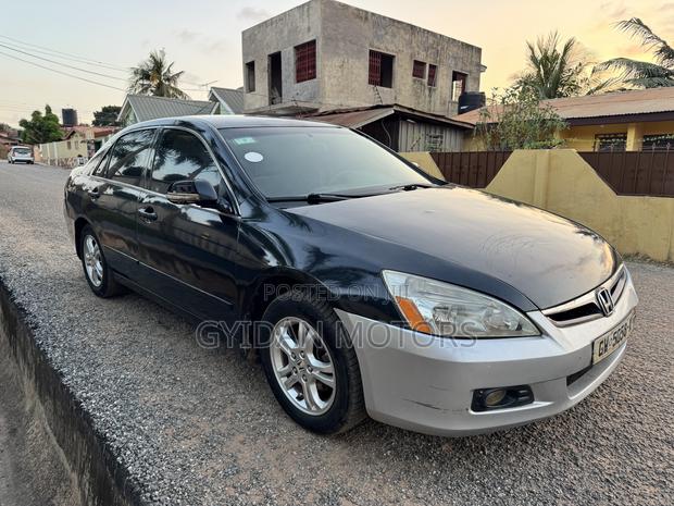 Honda Accord 2.0 Comfort Automatic 2006 Black