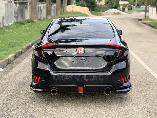 Honda Civic Touring 4dr Sedan (1.5L 4cyl) 2016 Black