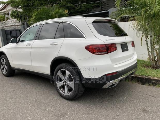 Mercedes-Benz GLC-Class 2022 White