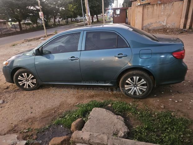 Toyota Corolla LE 4dr Sedan (1.8L 4cyl 4A) 2010 Green