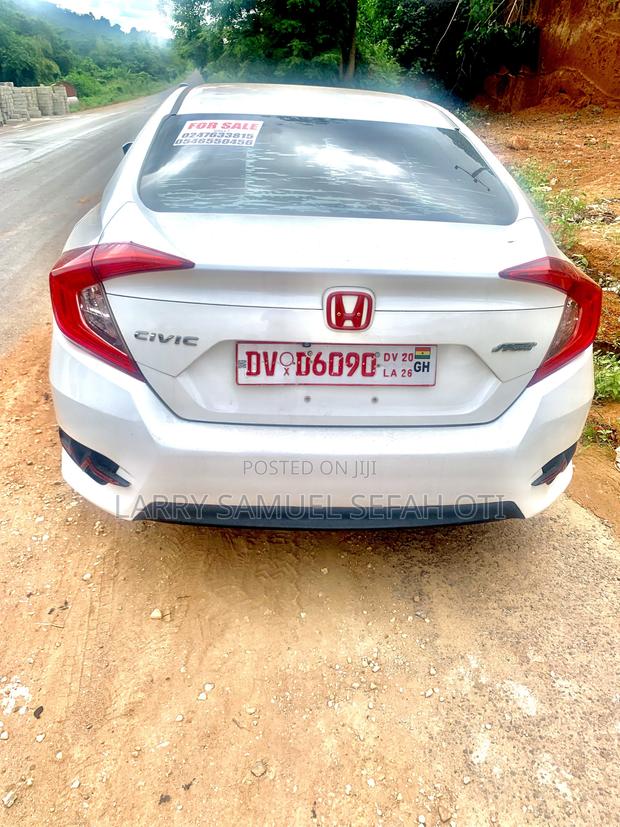 Honda Civic 2016 White