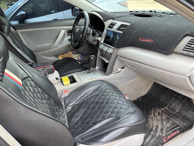Toyota Camry 3.5 LE 2008 Gray