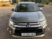 Mitsubishi Outlander SE FWD 2018 Gray for sale