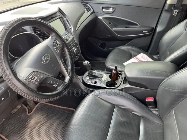 Hyundai Santa Fe 2014 Gray