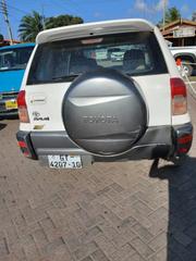 Toyota RAV4 2005 Gray for sale