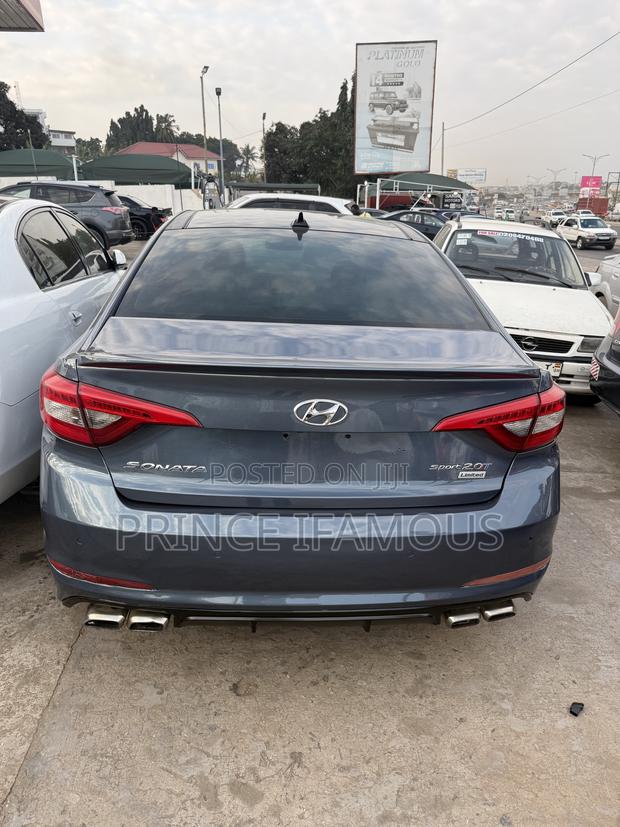 Hyundai Sonata Limited 2.0T Seban (2.0L 4cyl 6A) 2017 Blue