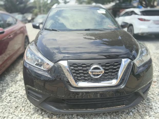 Nissan Kicks 2019 Black