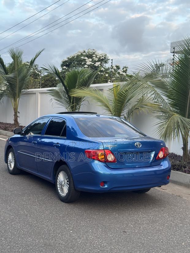 Toyota Corolla LE 4dr Sedan (1.8L 4cyl 4A) 2011 Blue
