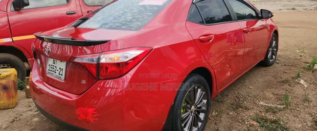 Toyota Corolla 2016 Red
