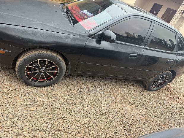 Hyundai Elantra 2003 Black
