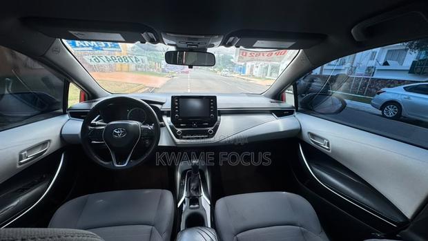 Toyota Corolla SE 2020 Red