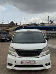 Toyota Vellfire Z 2.4 FWD 8-Seater 2011 White for sale