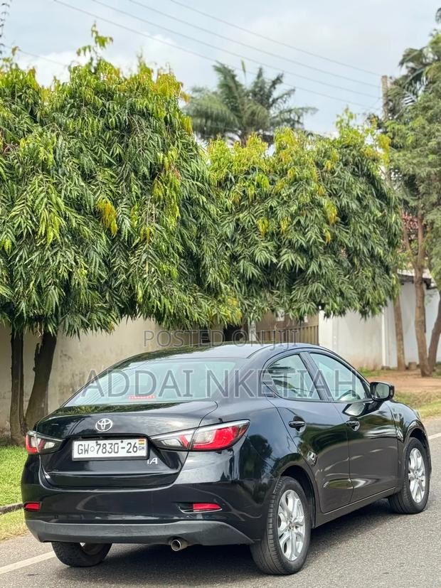 Toyota Yaris iA 1.5 FWD 2018 Black