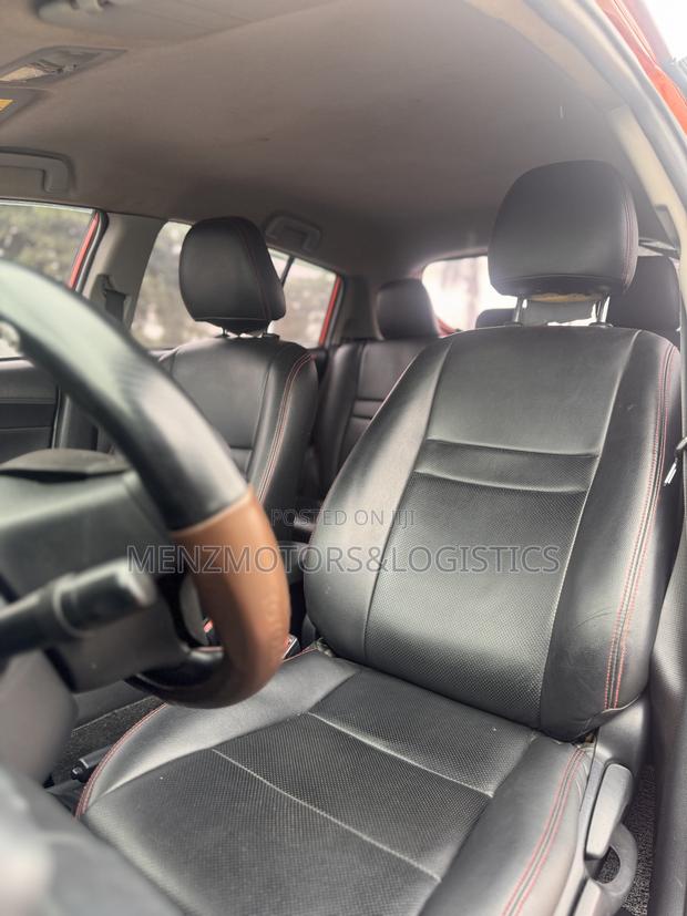 Toyota Yaris L Hatchback 5dr 2016 Red
