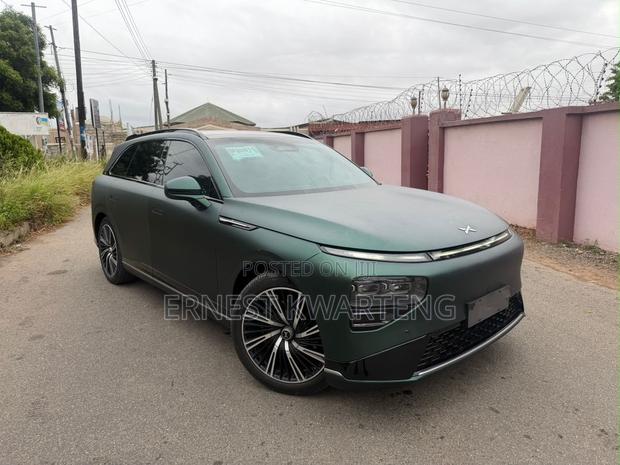 New XPeng G9 2025 Green