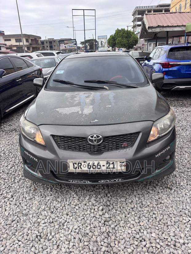 Toyota Corolla 2012 Gray