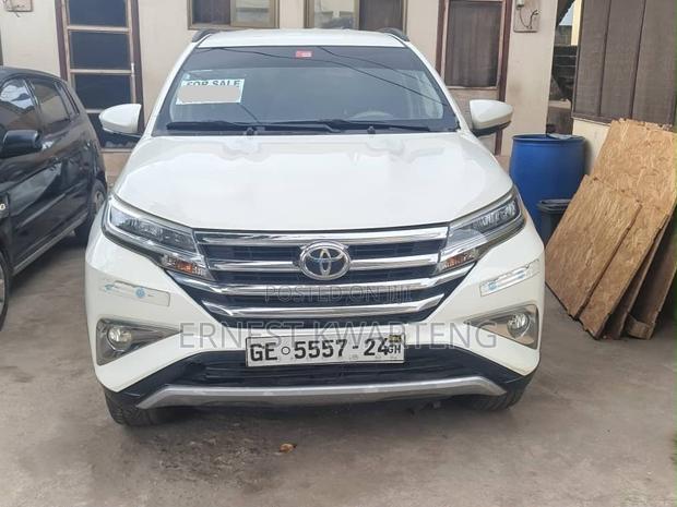 Toyota Rush 2023 White