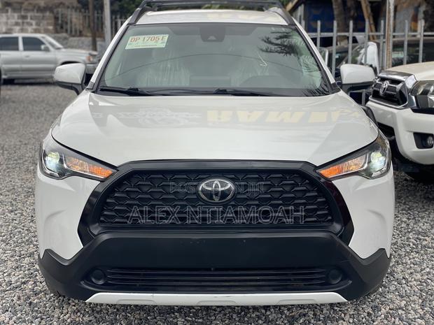 Toyota Corolla Cross 2021 White