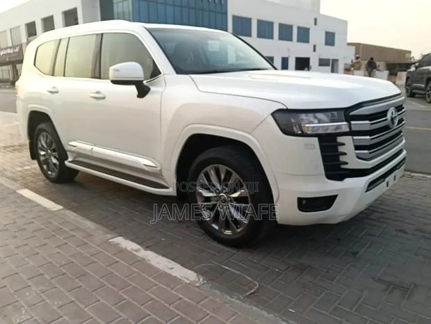 Toyota Land Cruiser Cygnus 4.7 2007 White