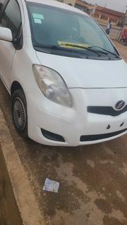 Toyota Vitz 2009 White for sale
