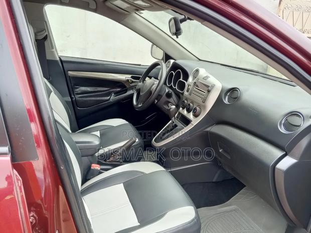 Pontiac Vibe 1.8L 2010 Red