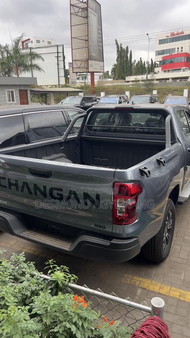 New Changan Hunter Plus 2025 Gray