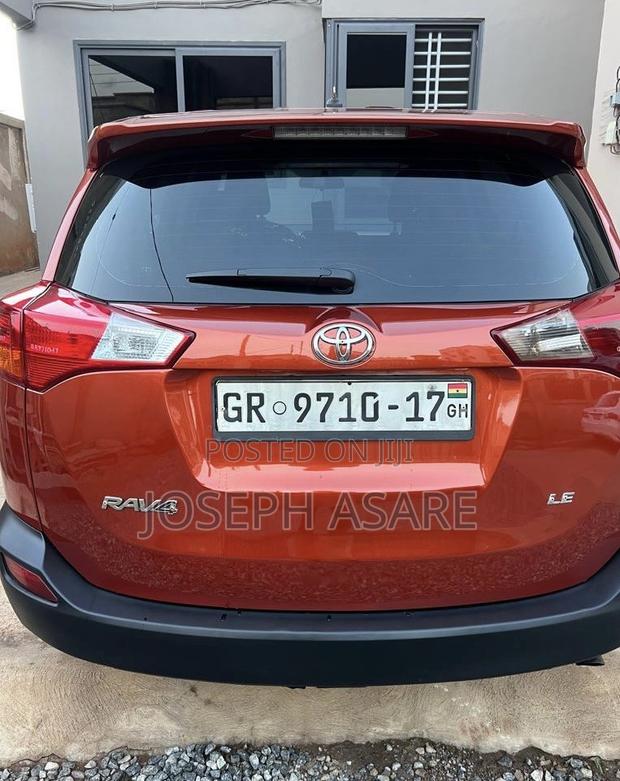 Toyota RAV4 2014