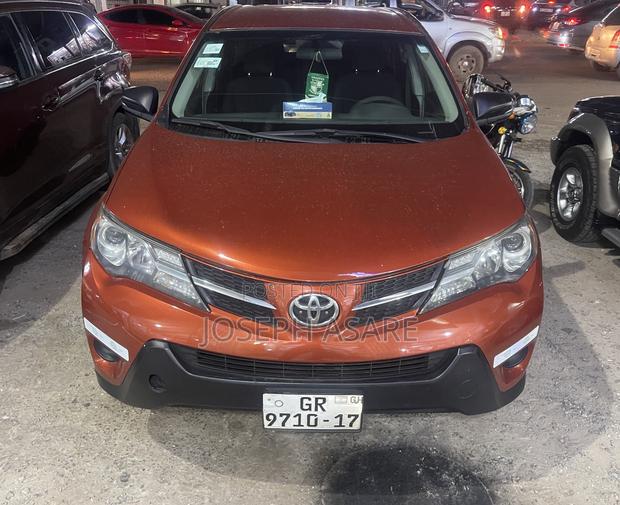 Toyota RAV4 2014