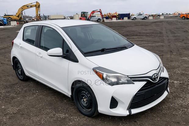 Toyota Yaris 2016 Off white