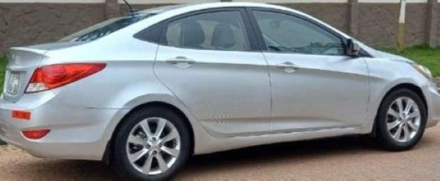 Hyundai Accent GLS 4dr Sedan (1.6L 4cyl 6A) 2014 Silver
