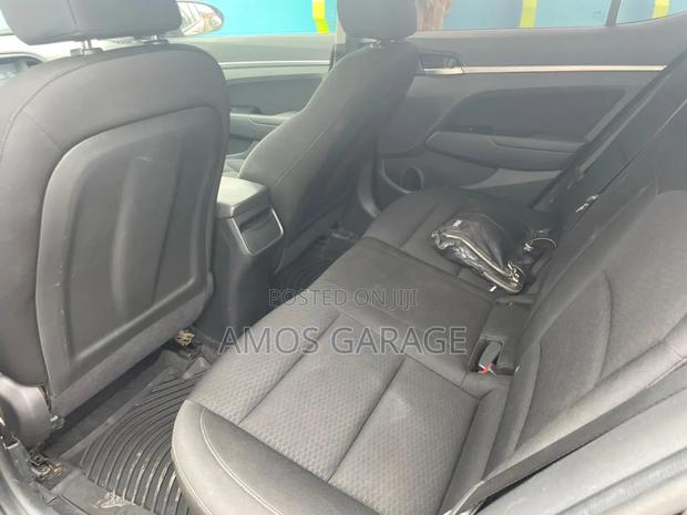Hyundai Elantra Limited 2020 Black