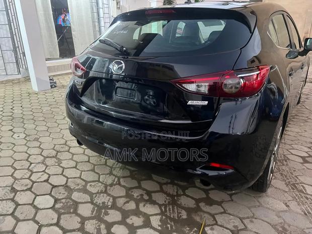 Mazda 3 2018 Black