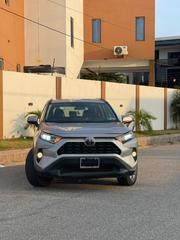 Toyota RAV4 XLE AWD 2023 Silver for sale